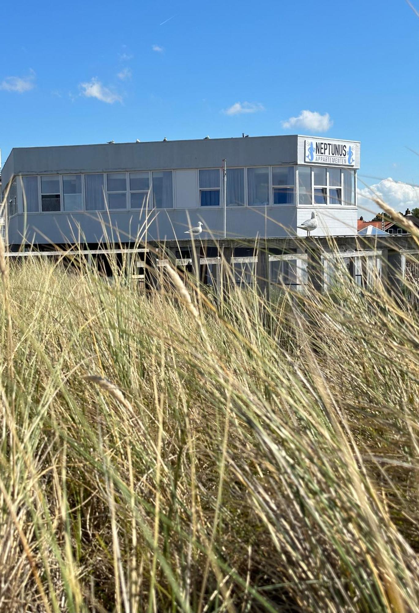 Neptunus Appartementen Bergen aan Zee Exterior photo