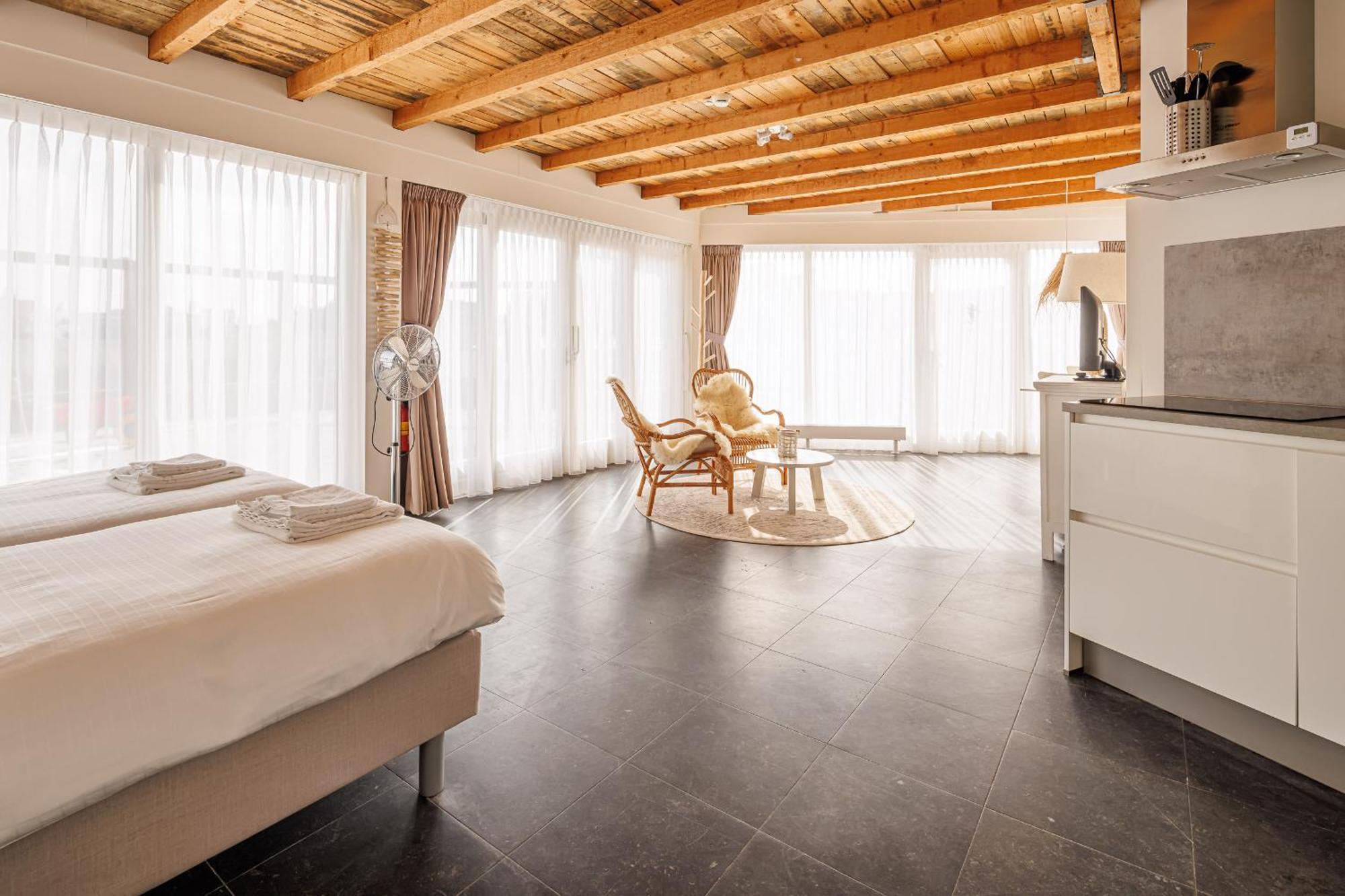 Neptunus Appartementen Bergen aan Zee Room photo