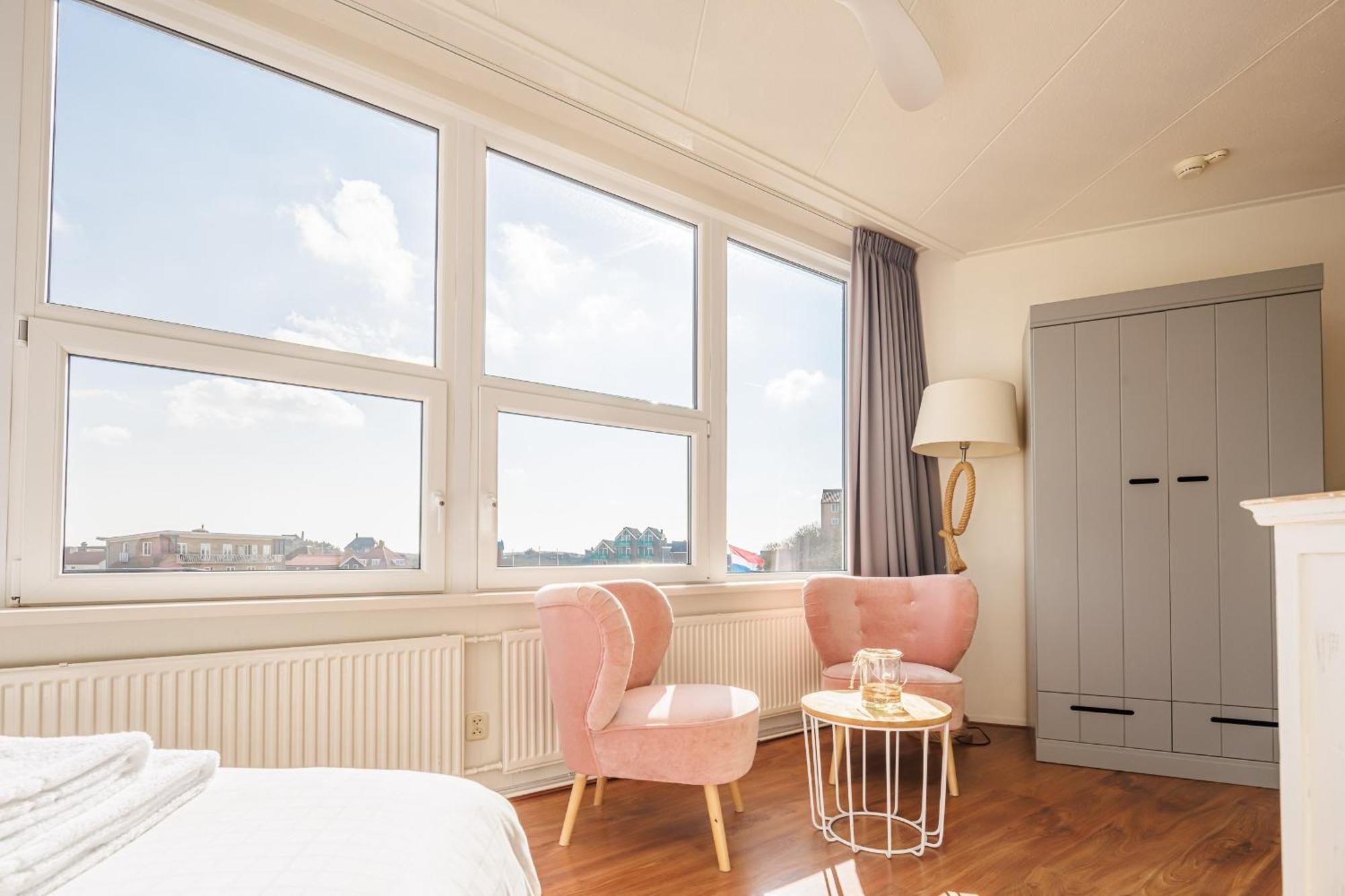 Neptunus Appartementen Bergen aan Zee Room photo