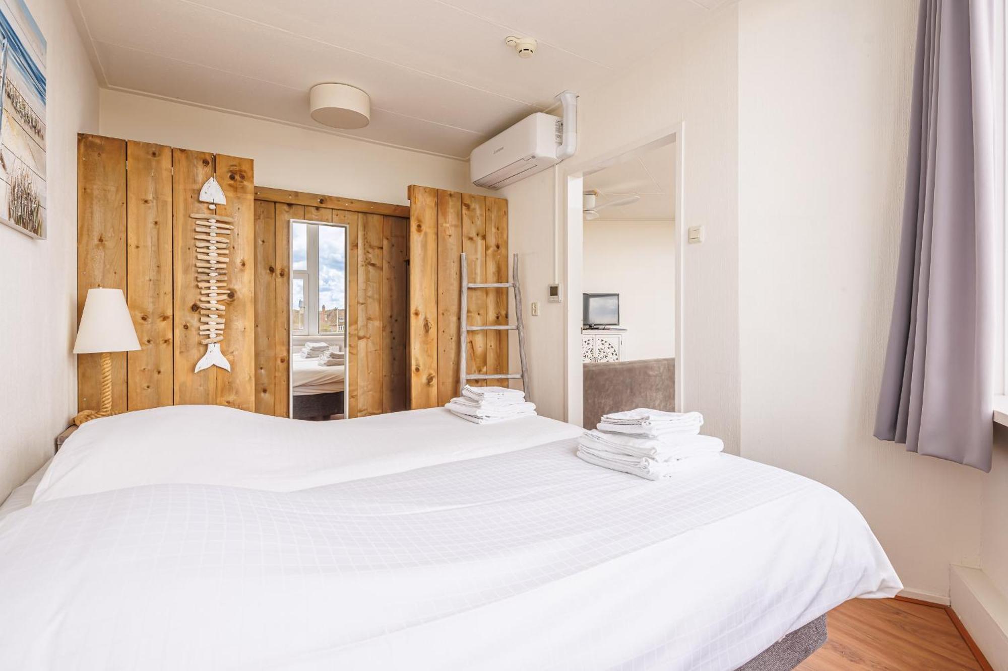 Neptunus Appartementen Bergen aan Zee Room photo