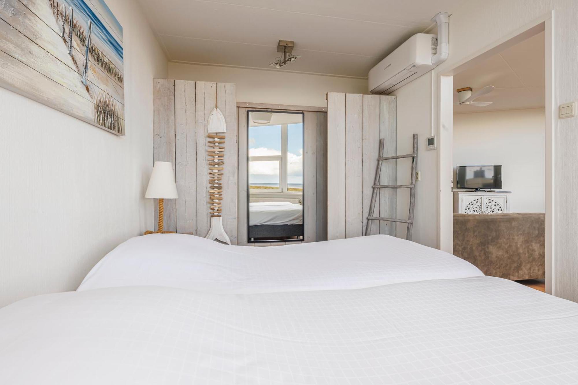 Neptunus Appartementen Bergen aan Zee Room photo